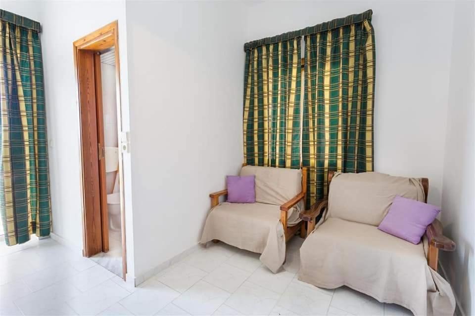 Michalis Litinas Apartments Agia Marina  Екстер'єр фото